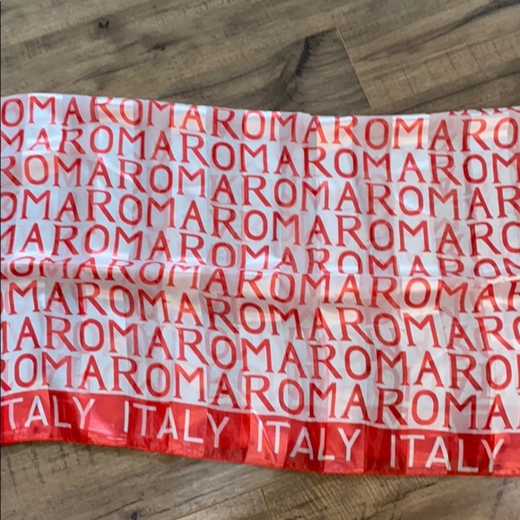 Scarf - Picture 6 of 8